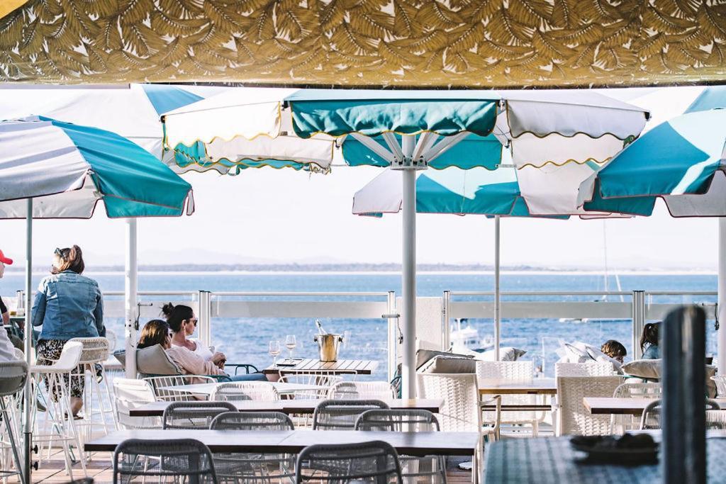 Stay At Shoal Bay Country Club 外观 照片